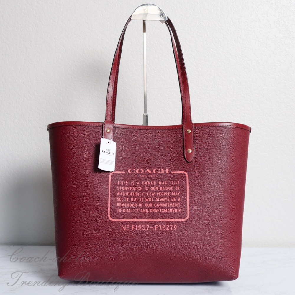 NWT Coach F78279 Reversible City Tote With Daisy - Picture 8 of 8